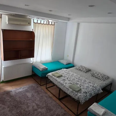 Homestay Victoriei54you Bucharest